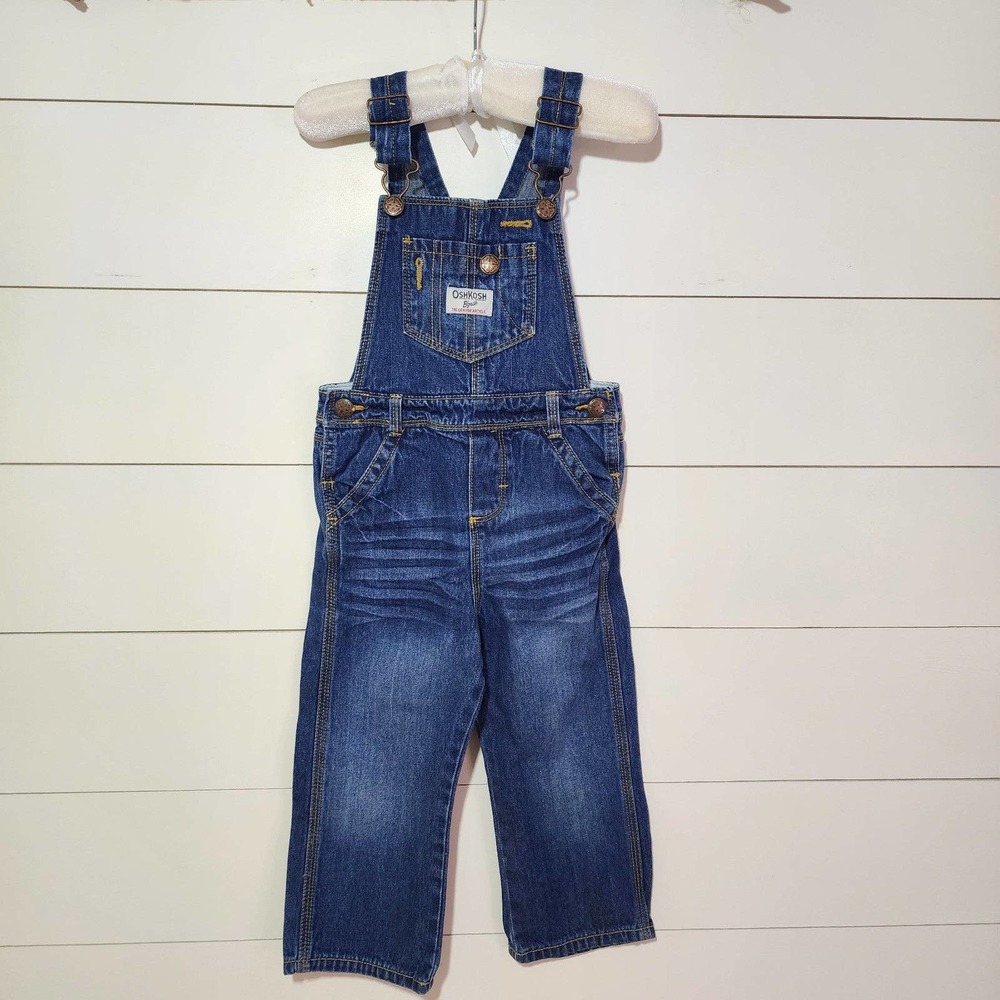 Oshkosh Girls long overalls size 3T